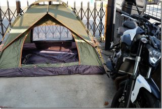 バイクのテント兼家族キャンプ用(ワンタッチテント)