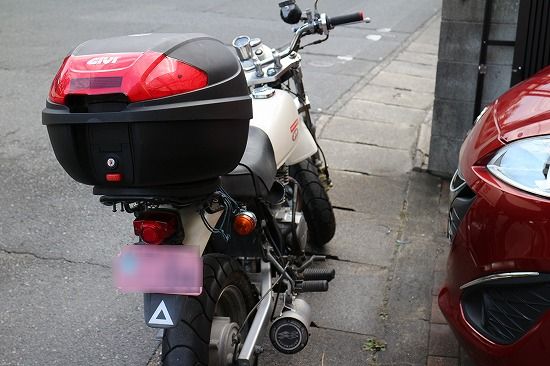 APE100 GIVI E300Nリヤボックス