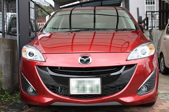 プレマシーのメッキモール取り付け後