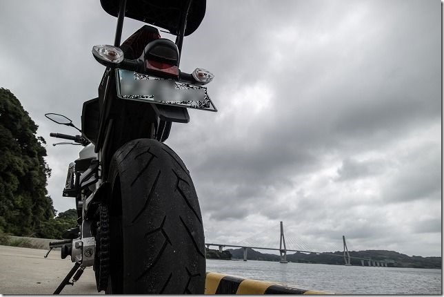 鷹島肥前大橋とバイク