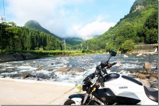 バイク任意保険の価格を比較(チューリッヒ・三井ダイレクト損保・アクサダイレクト)