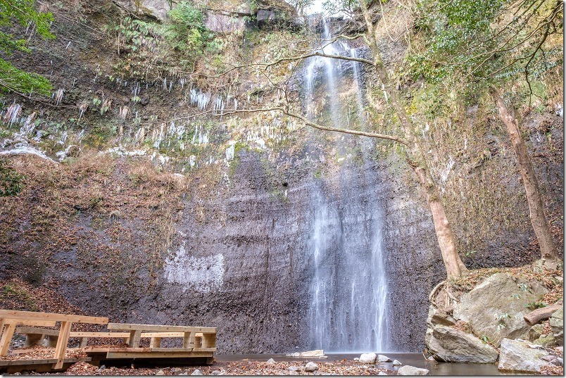 冬の「くじゅう」清滝、氷柱