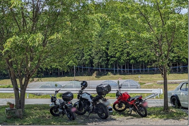 バイクツーリングで黒川温泉近くのワンcaffeにランチで立ち寄る