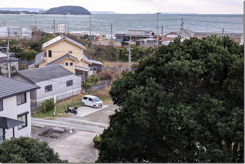 鎮懐石八幡宮からの展望・駐車場