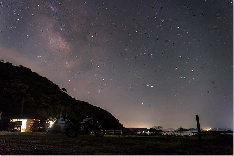 島の小さなキャンプ場 toto・ん・トコ 満点の星空 天の川