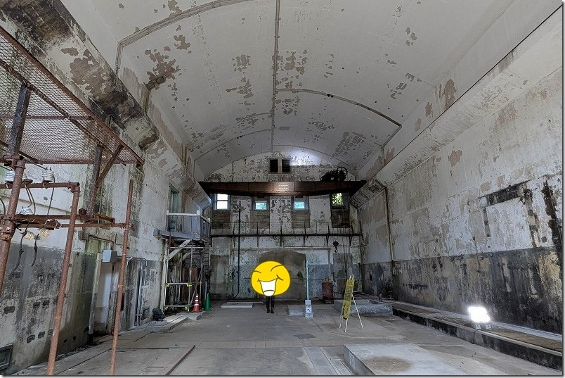 針尾送信所【電信室跡を見学】