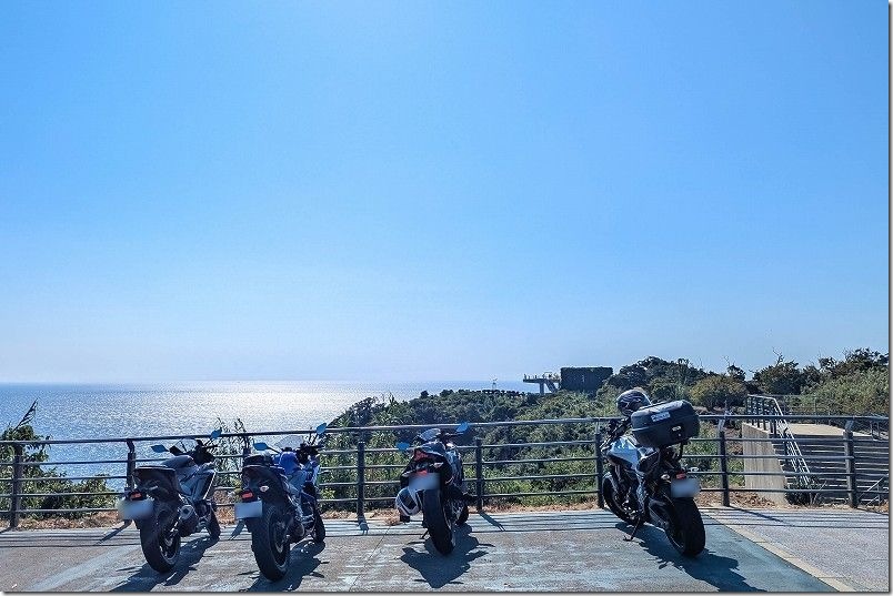 バイク ツーリングの島巡りの終端 北緯33度線展望台【崎戸島】