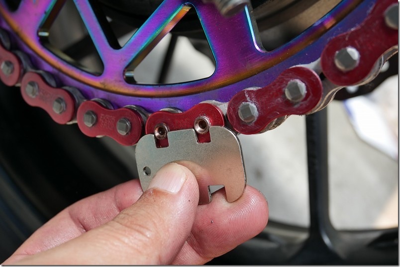 MT-07 チェーン交換 切断・かしめ方法と使用工具【EK 520SR-X2 メタルレッドを使用レビュー】