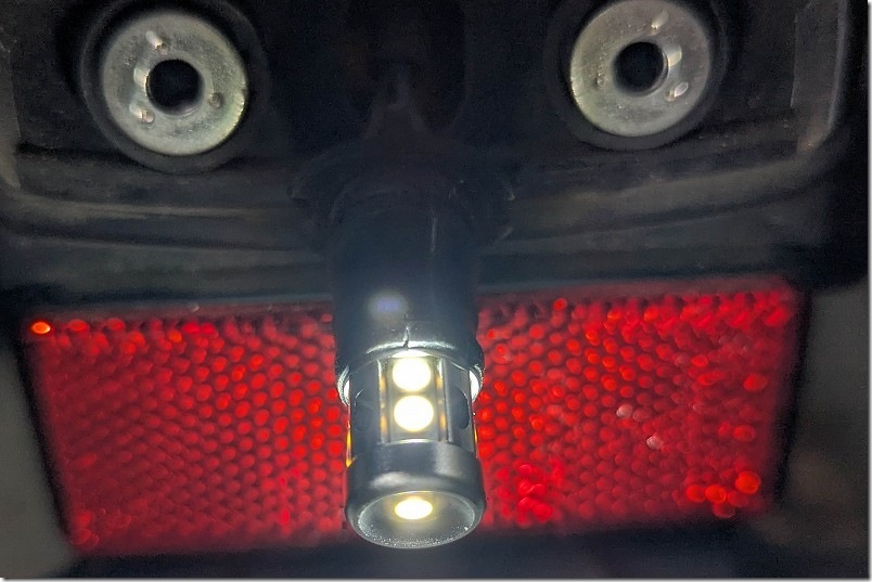 LEDバルブのお試し点灯