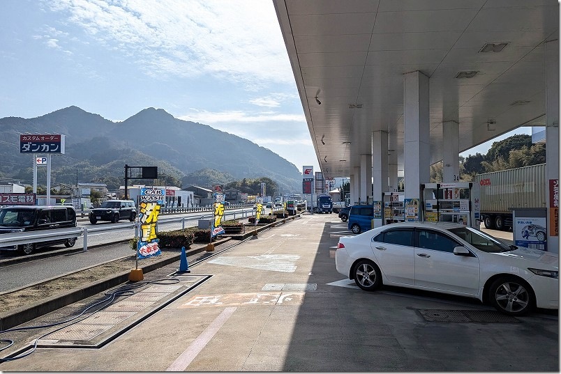 香椎セルフSS 吉田石油でのタイヤ交換の流れ